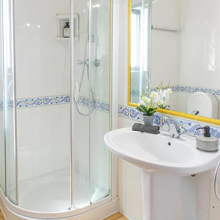 Novo! Vista Mar Junto à Dona Ana